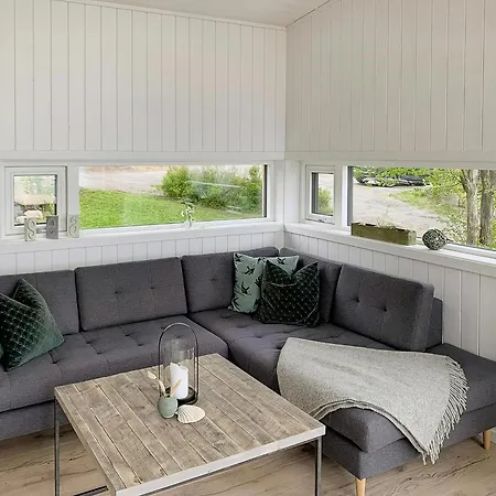 Casa de Férias With Oslofjord View At Jeloya Moss